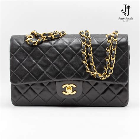 come riconoscere una chanel falsa|Come riconoscere una borsa Chanel falsa .